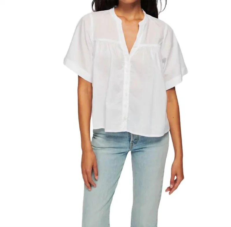 Filippa Swingy Blouse In White Sleeveless Chiffon Blouse