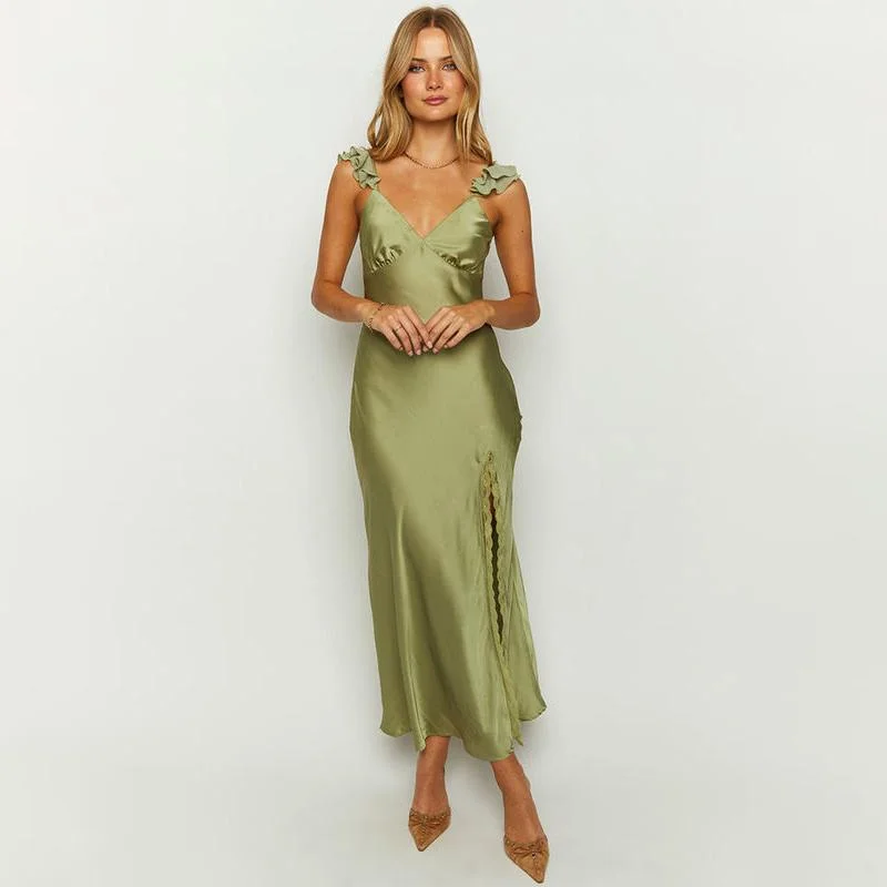 Elegant V-Neck Sleeveless Ruffle Maxi Dress with Backless Design Comfortable T-Shirt Maxi Dress Elegant V-Neck Sleeveless Ruffle Maxi Dress with Backless Design Comfortable T-Shirt Maxi Dress