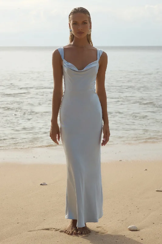 MARGOT MAXI DRESS - ICE BLUE Fashionable Button-Down Maxi Dress