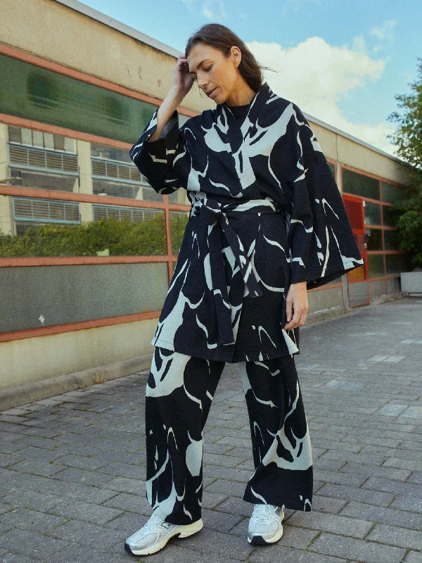 Waving Jacquard Kimono Jacket Hooded Jacket Caped Jacket Shawl Collar Jacket