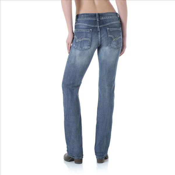 09MWTMS Wrangler Women's Premium Patch Mae Jean Embroidered Pocket Sits Above Hip Mid Stone Trendy Classic Fit Jeans