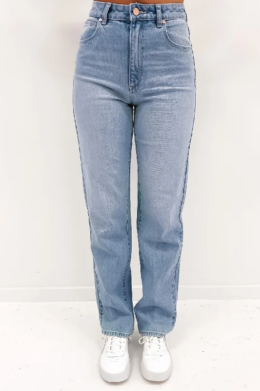 A 94 High Straight Jean Gina Comfortable Flare Leg Jeans