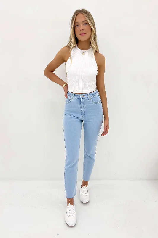 A 94 Slim Jean Kendall Stylish Tapered Fit Jeans