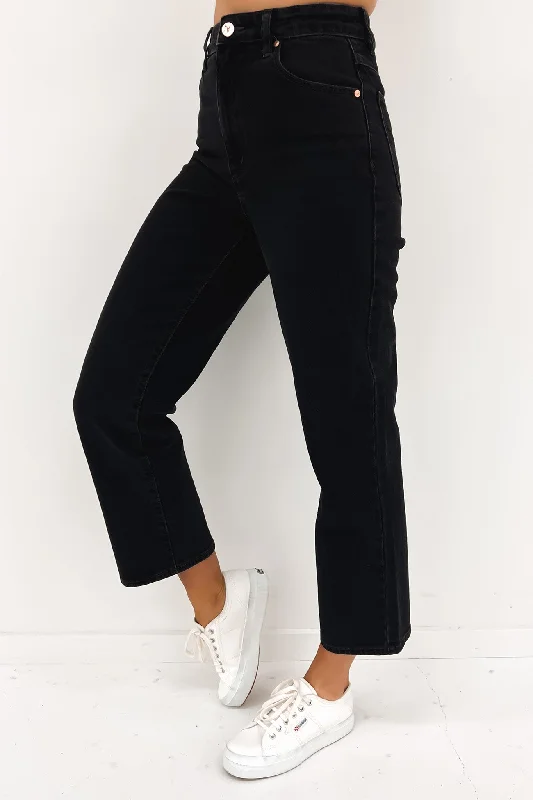 A Venice Straight Jean Portia Trendy Vintage Denim Jeans