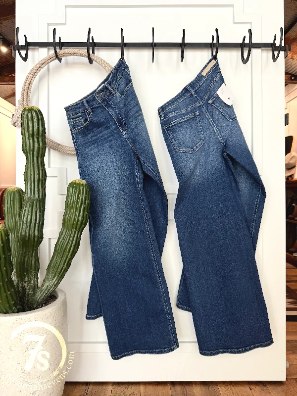 The Traver High Rise Wide Leg Jean Trendy Bootcut High-Waisted Jeans