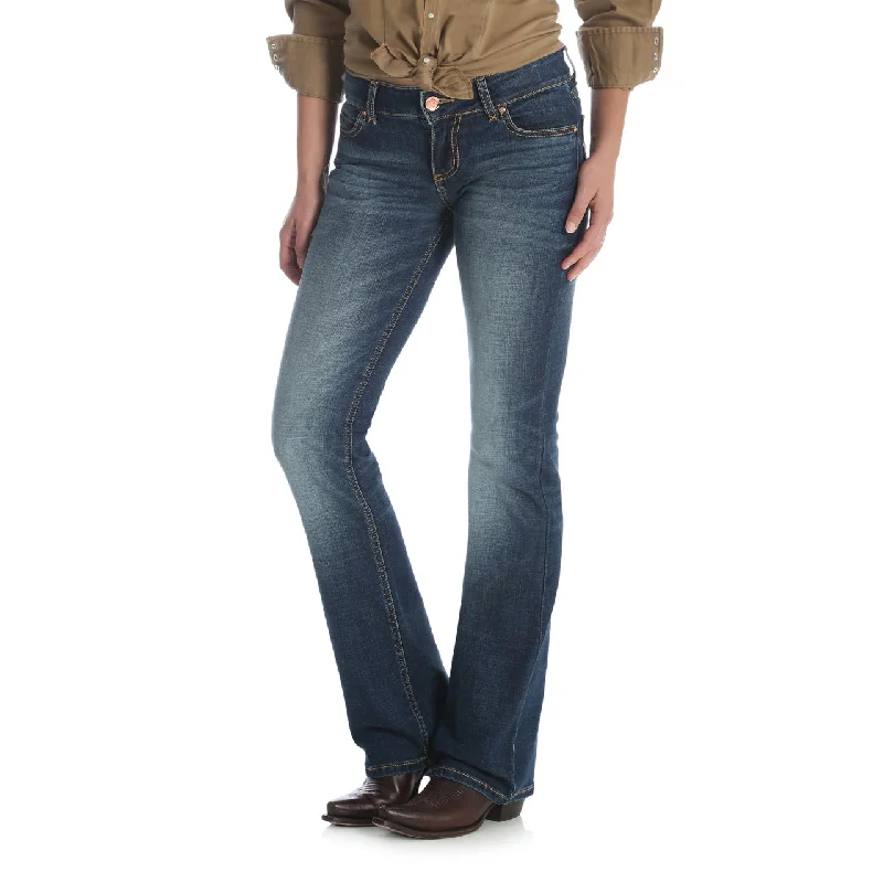 Wrangler Premium Patch Mae Jean - 09MWZMS Chic Cropped Jeans