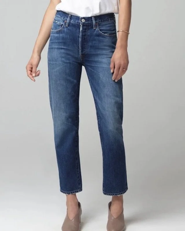 "McKenzie Curved Straight" Jeans Fashionable Raw Edge Jeans