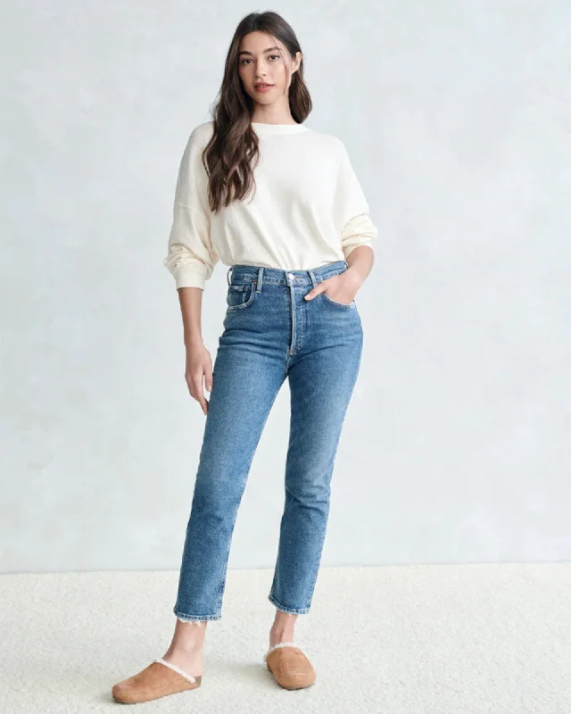 "Riley Crop" Jeans Comfortable Dark Wash Jeans