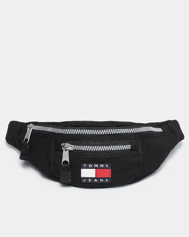 Tommy Jeans TJM Heritage Bumbag Black Trendy Classic Fit Jeans