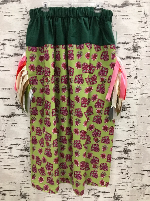 Handmade Beaded Strawberries Forest Green Ribbon Skirt a-line skirt cut