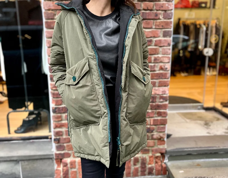 OOF reversible Hooded Parka / M Hoodie with Hem Ribbing Snug Secure