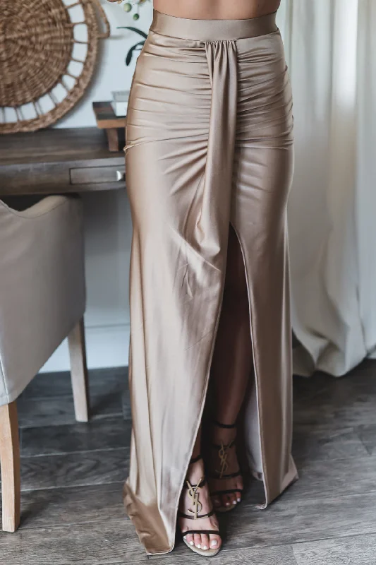 Taupe